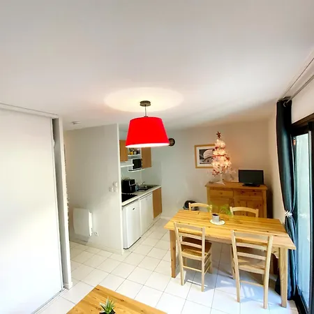 Superbe 4 Personnes Dans Propre Et Calme 아파트