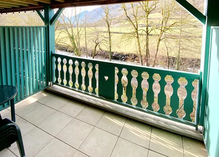 Superbe 4 Personnes Dans Propre Et Calme * 아로