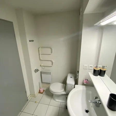 Superbe 4 Personnes Dans Propre Et Calme