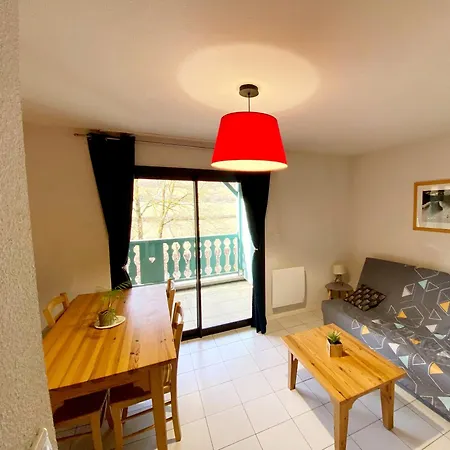 Superbe 4 Personnes Dans Propre Et Calme شقة *